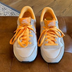 Nike Air Neon Orange/Pink
